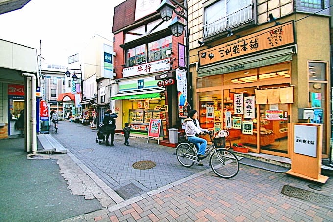 堀切菖蒲園駅周辺の商店街